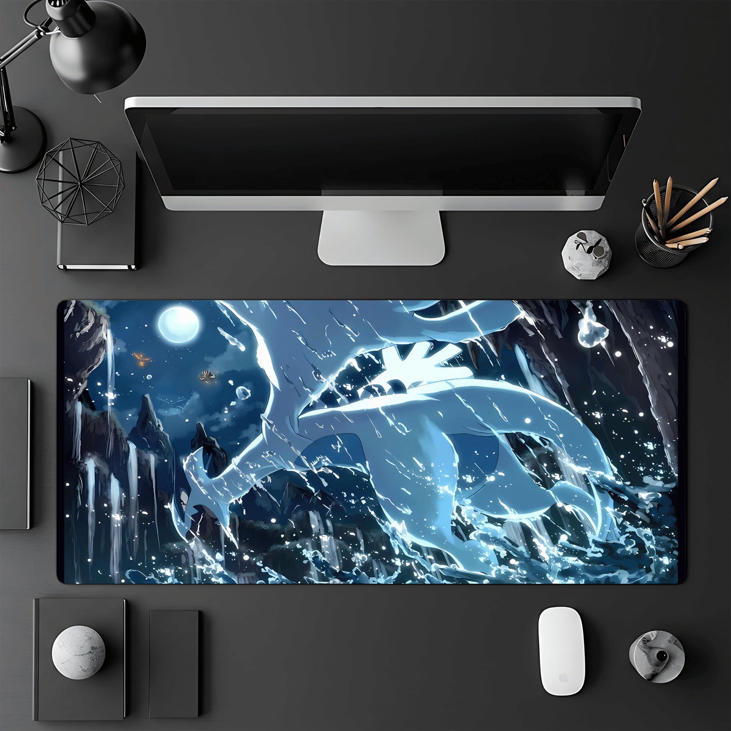 Tapis de jeu Pokémon TCG 60x30 cm illustré par le Pokémon légendaire Lugia.